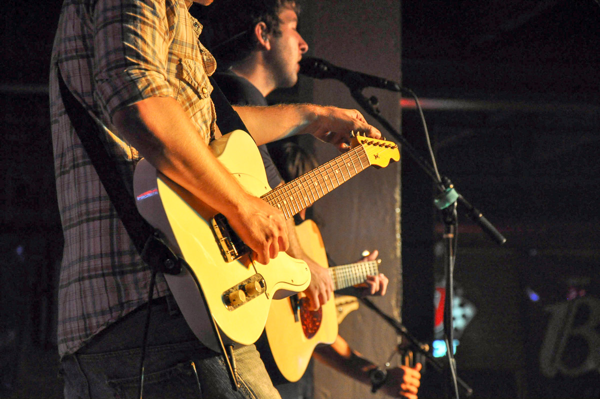 Fender telecaster live musician image by Karl Duncan Photography