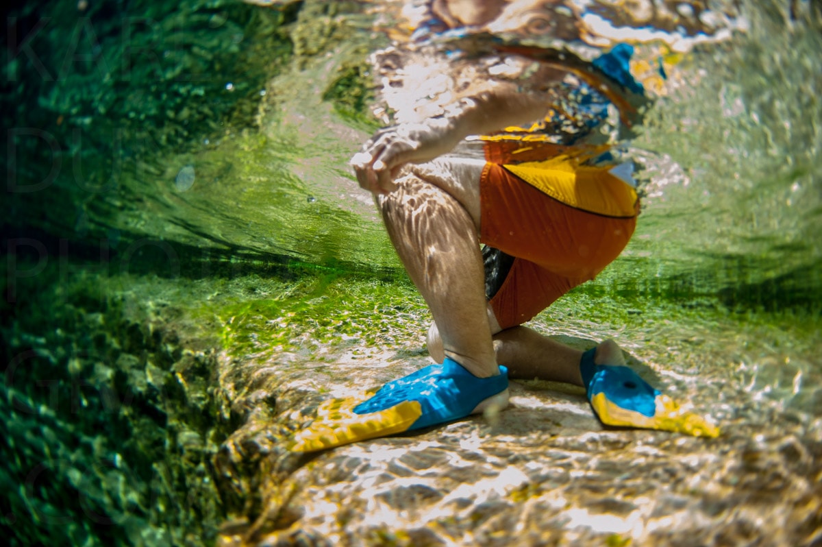 Underwater kneeling on the edge — Karl Duncan Photography